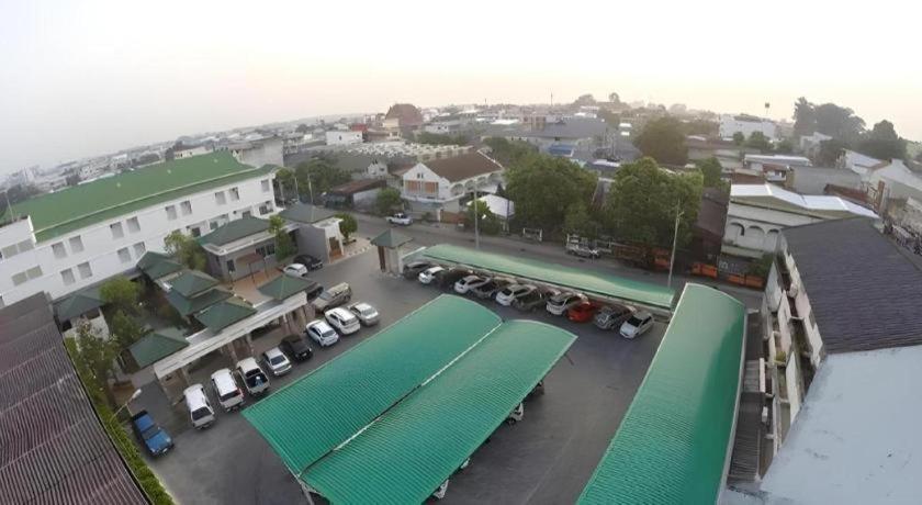 Nartsiri Hotel Ubon Ratchathani Exterior photo